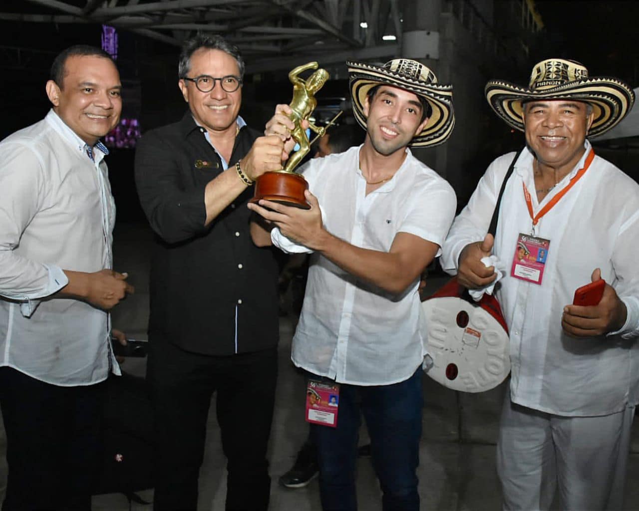 Javier Matta Recibi La Corona Como Rey Vallenato Confidencial Noticias