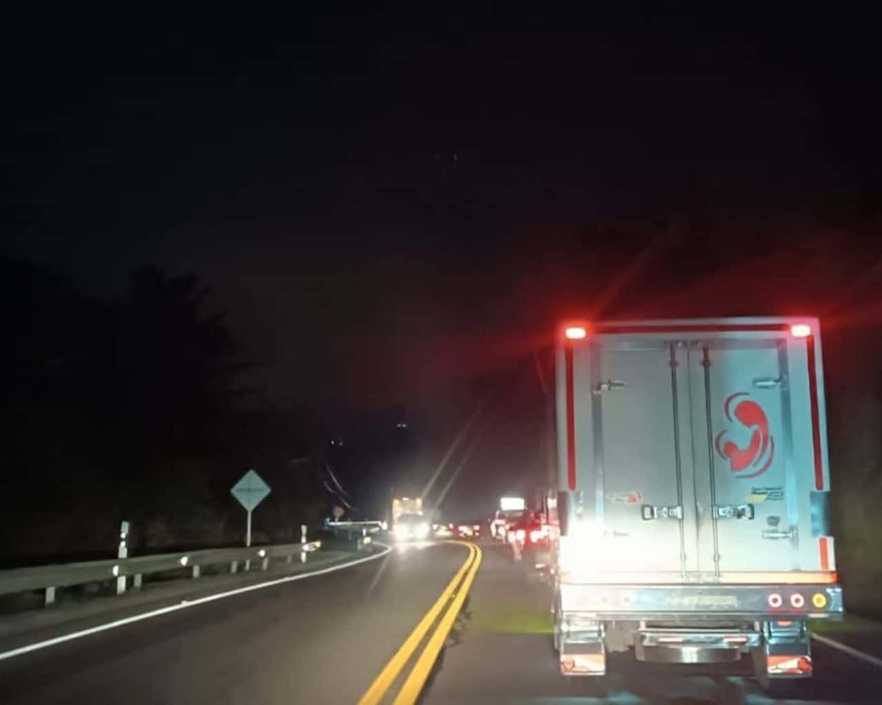 Vía Bogotá - Villavicencio tras accidente