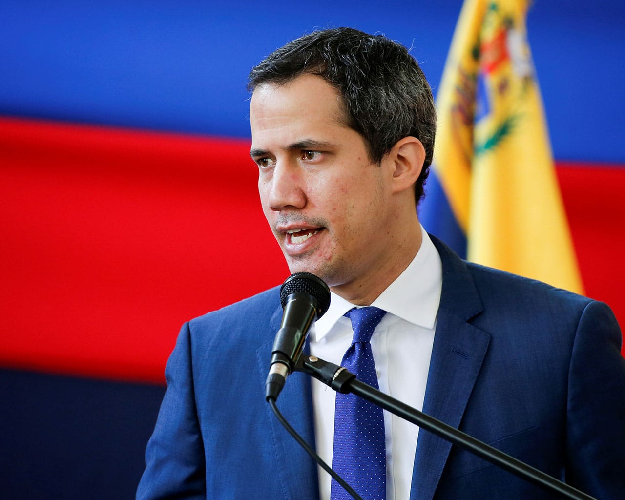 Zapatos vans clearance venezuela juan guaido